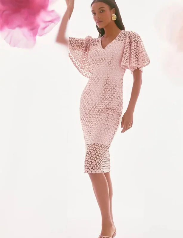 251744 Monochrome unclassified dresses