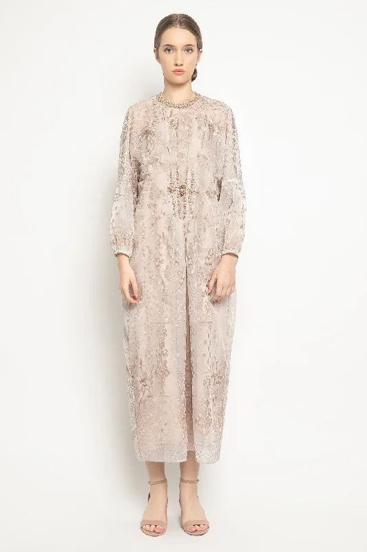 Shena Dress in Nude Fall unclassified dresses